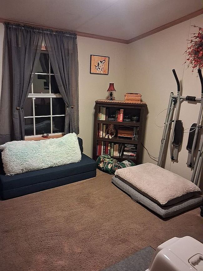 Photo of 150 River Valley Rd, Irvine, PA