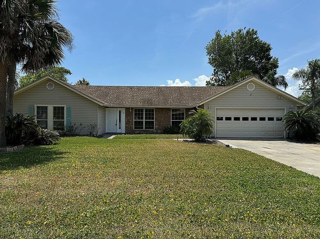128 Seagrape Dr, Jacksonville Beach, FL