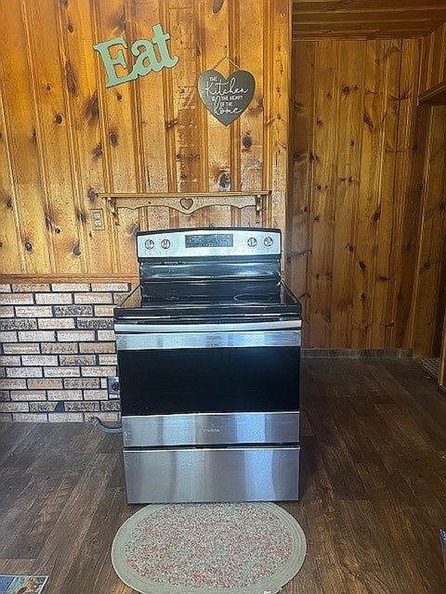 Image of 254 N 100 E