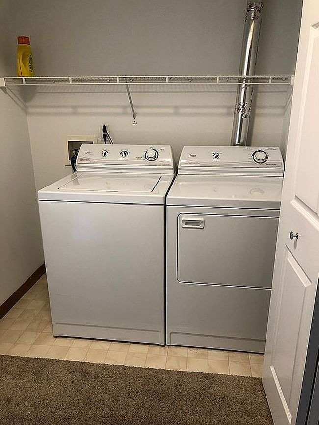 Preview of property located at 902 Carriage Dr