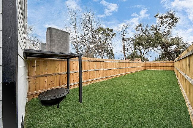 Photo of 3912 Woolworth St, Houston, TX