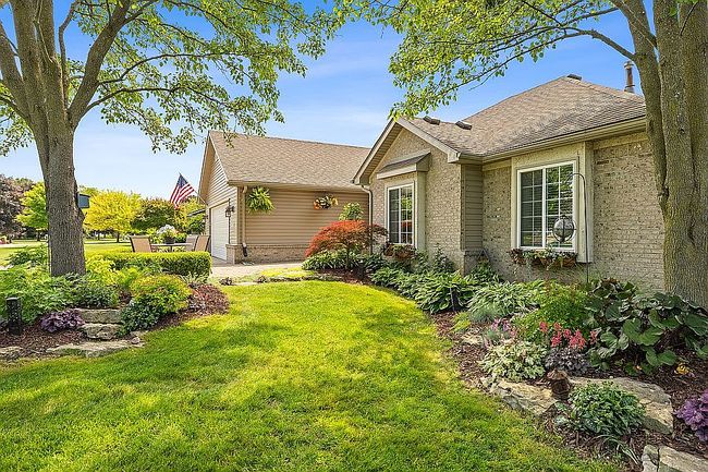 Photo of 533 Sunrise Dr, Clarkston, MI