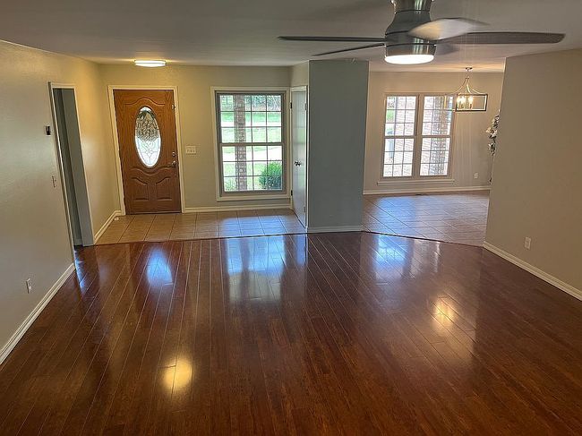 Additional photo 4 of property located at 175 W 13th St