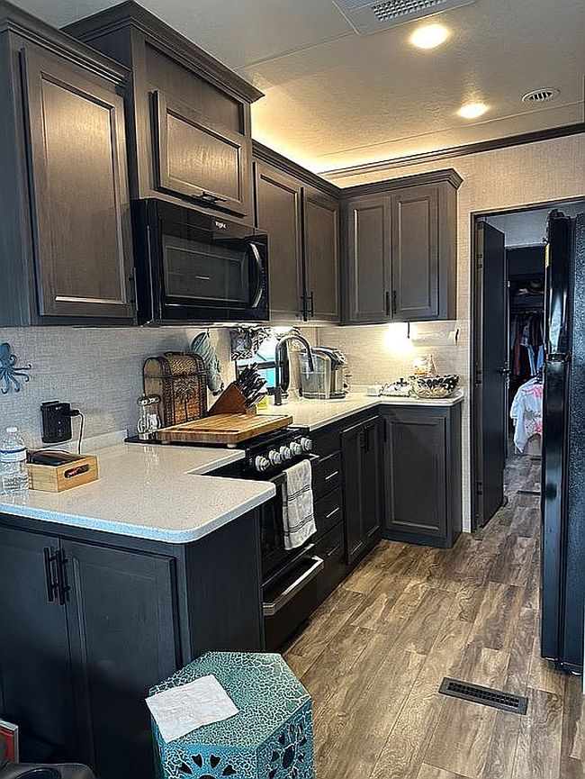 Image of 2206 Chaney Dr #369
