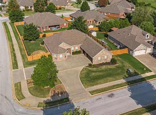 Additional photo 1 of property located at 2506 Sw Glenn Ridge Rd