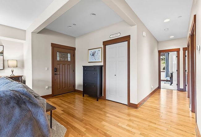 Photo of 1051 N Baker Ave Unit A102, East Wenatchee, WA