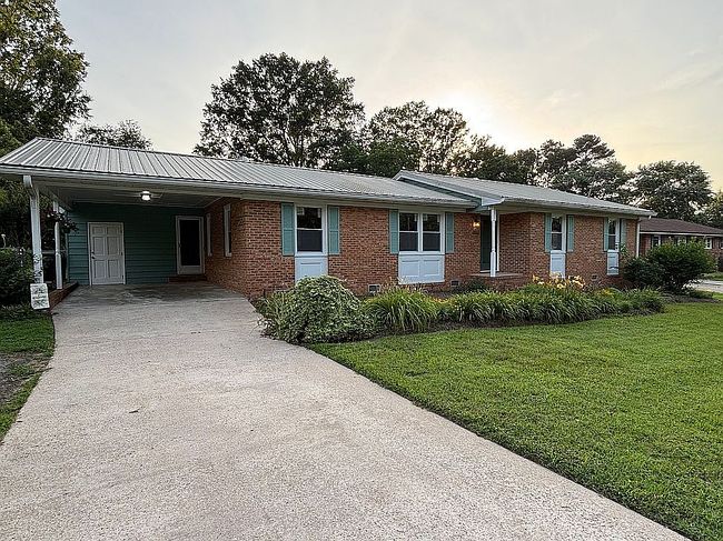 Photo of 2413 Trawick Rd, Raleigh, NC