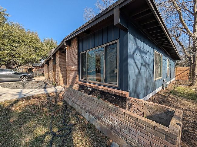 Additional photo 2 of property located at 5903 Dunbury Dr