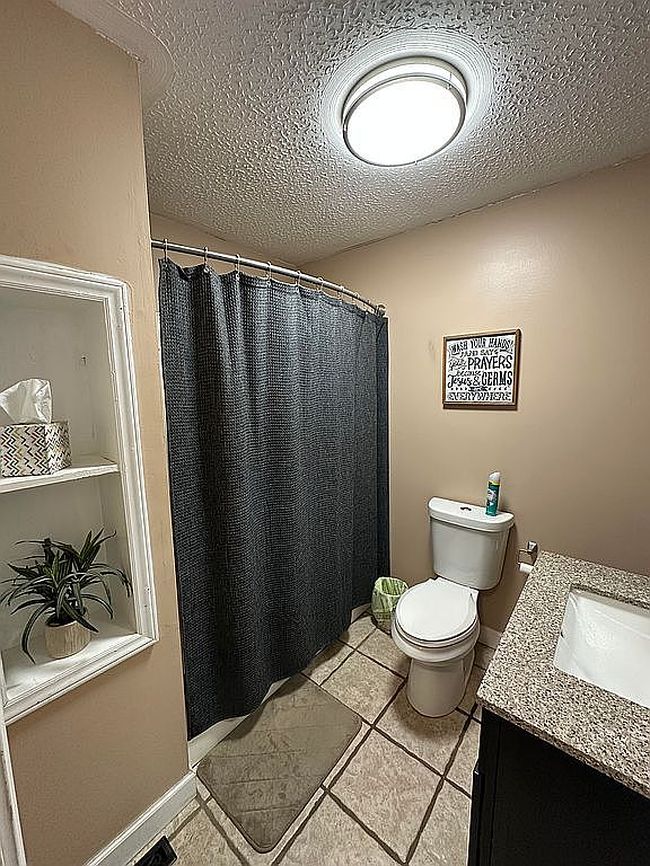 Image of 610 Pine St Ne