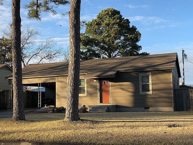 Photo of 1306 Denison St, Durant, OK