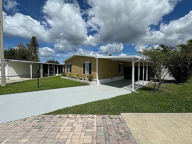 Photo of 2525 Gulf City Rd Lot 12, Ruskin, FL