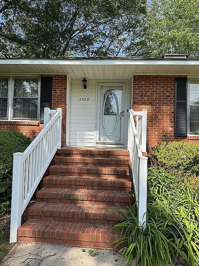 Image of 5009 Old Elizabeth Rd