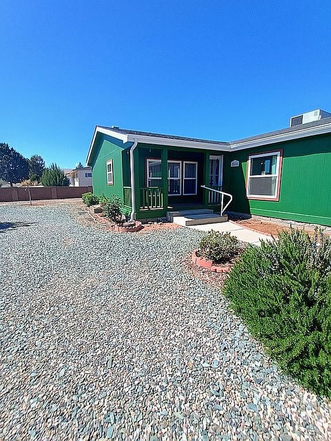 Preview of property located at 2840 N Meadowlark Dr