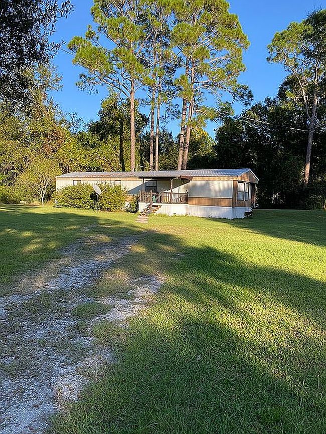 Image of 11083 Se 49th Ave
