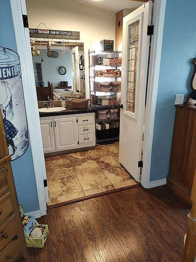 Additional photo 2 of property located at 2630 Nile St