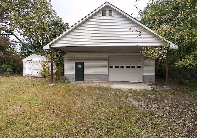 Photo of 115 Hunter Cir, Fayetteville, NC