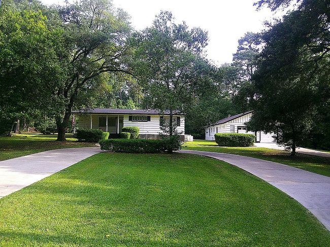Photo of 6310 Bonanza Dr, Montgomery, TX