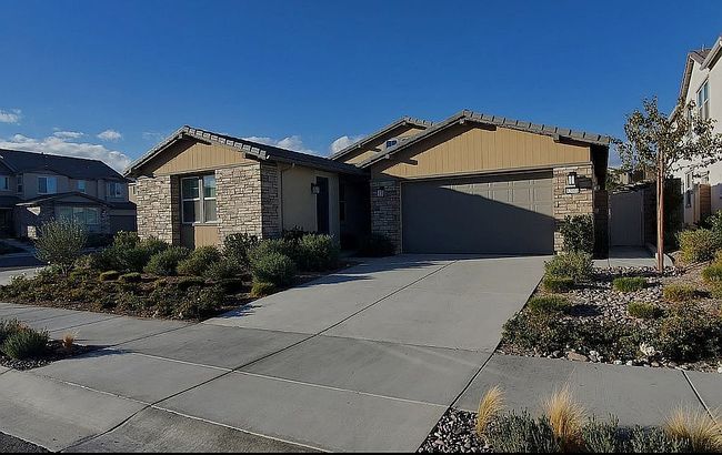 Photo of 32000 Dayspring Way, Temecula, CA