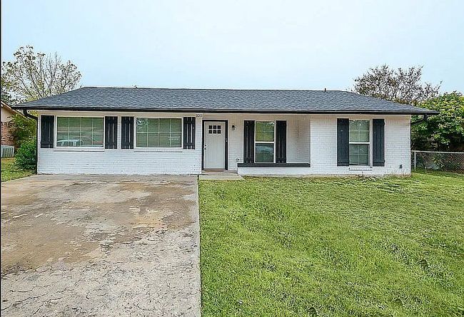 Additional photo 3 of property located at 1011 Ronstan Dr