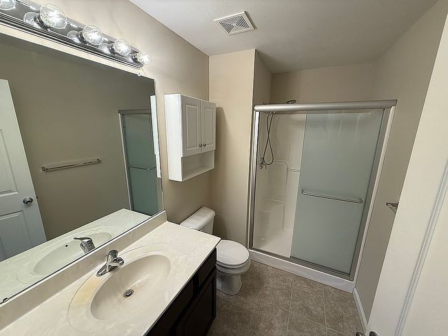 Photo of 4951 Wintersweet Dr, Liverpool, NY