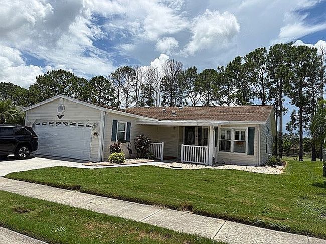 Photo of 2416 Pier Dr