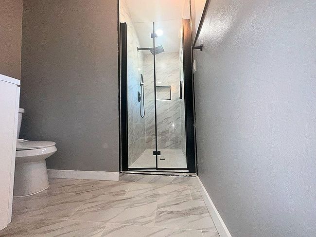 Image of 2710 Roberts Cir