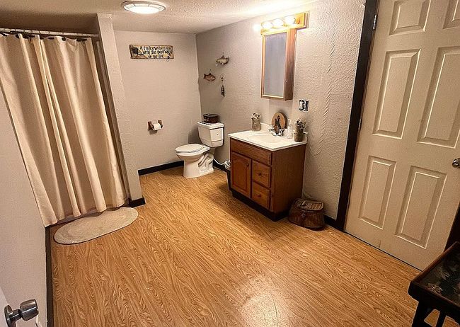 Photo of 958 1st Ave, Labarge, WY