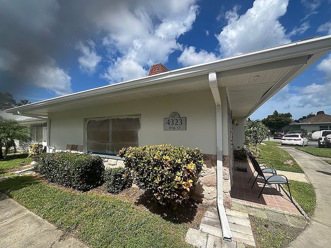 Photo of 4323 Tahitian Gardens Cir Apt H