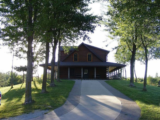 Image of 8515 Cedar Lake Blvd
