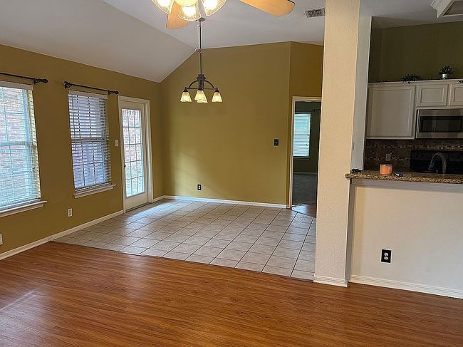 Additional photo 2 of property located at 908 Pennsylvania Ave