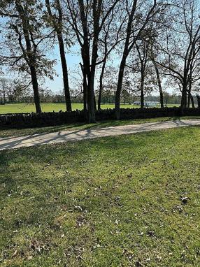 Image of 5765 Keene Versailles Rd