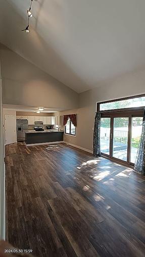 Additional photo 2 of property located at 720 Newcastle Dr #A