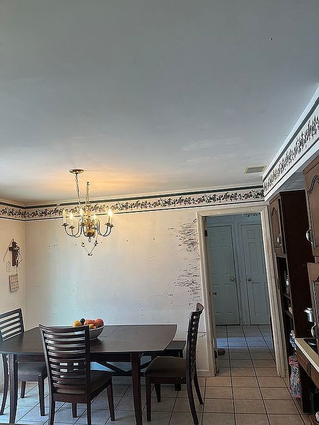Image of 2340 Fairway Dr