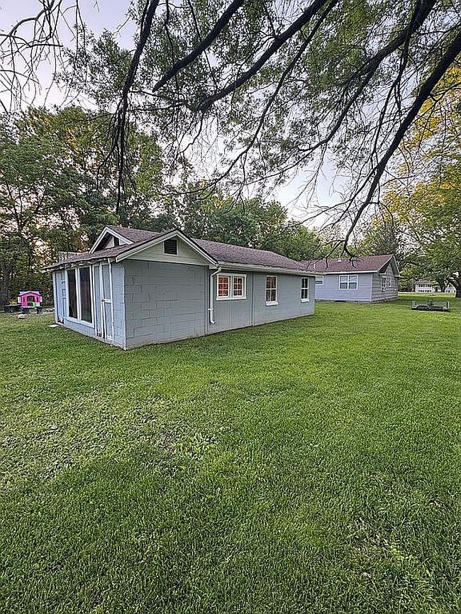Photo of 1202 W Fountain Rd, Joplin, MO