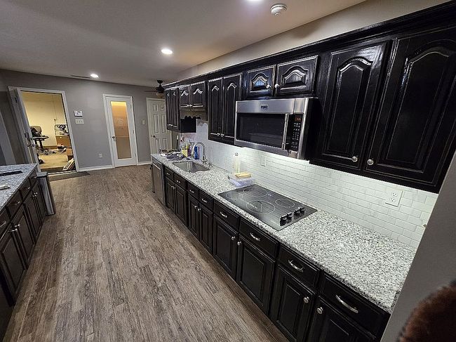 Image of 8025 Norwich Dr