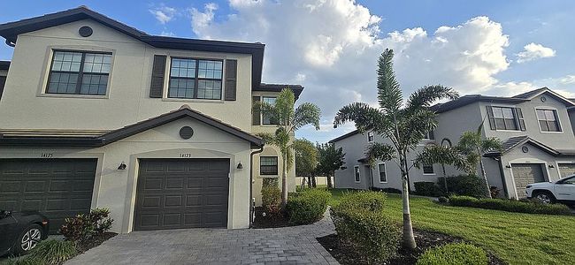 Photo of 14173 Pine Lodge Ln, Fort Myers, FL