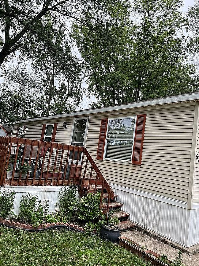 Photo of 5468 Pebble Ln, Loves Park, IL