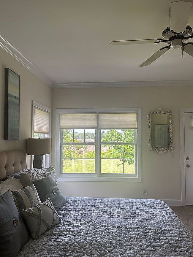 Photo of 21 W Lake Dr