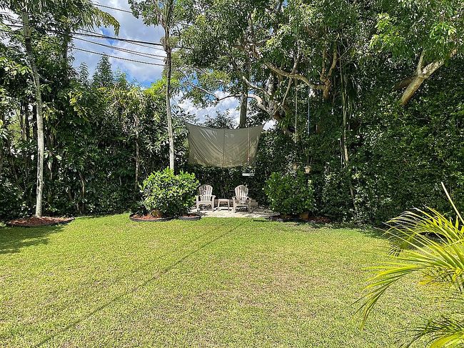 Additional photo 2 of property located at 13805 Sw 77th Ct