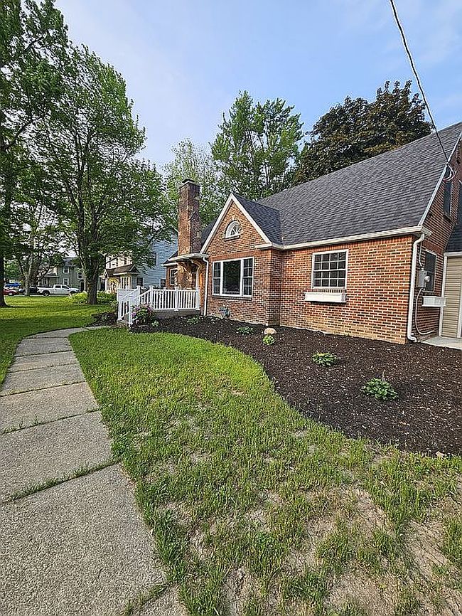 Photo of 336 N Main St, Angola, NY