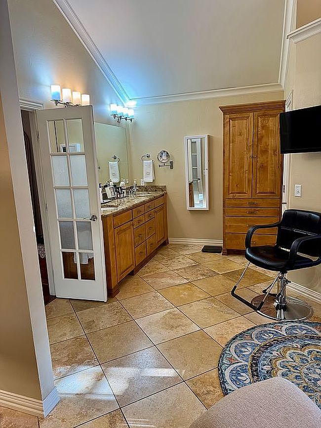 Photo of 5004 Williamsburg Pl, Amarillo, TX