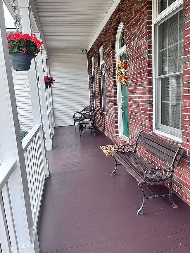 Photo of 5905 S Park Dr, Lorain, OH
