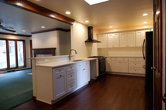 Photo of 7944 Hawthorne Ct, Indianapolis, IN