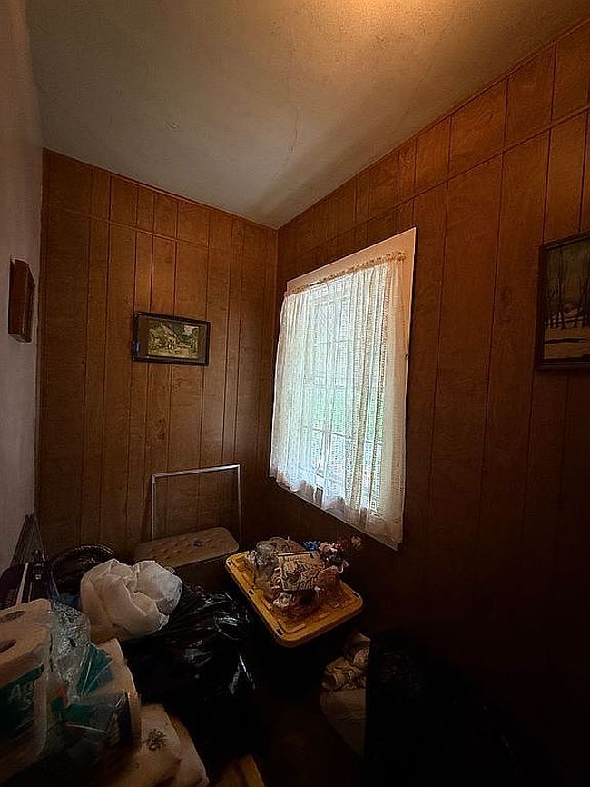 Photo of 117 Union Ave, Pomeroy, OH