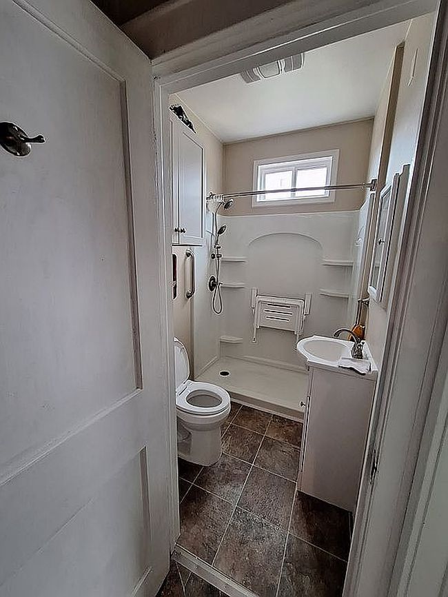 Image of 223 N Walnut St