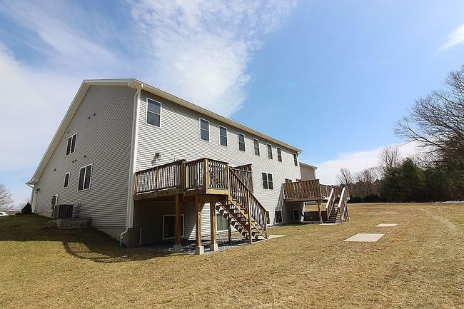 Image of 94 Chase Ct