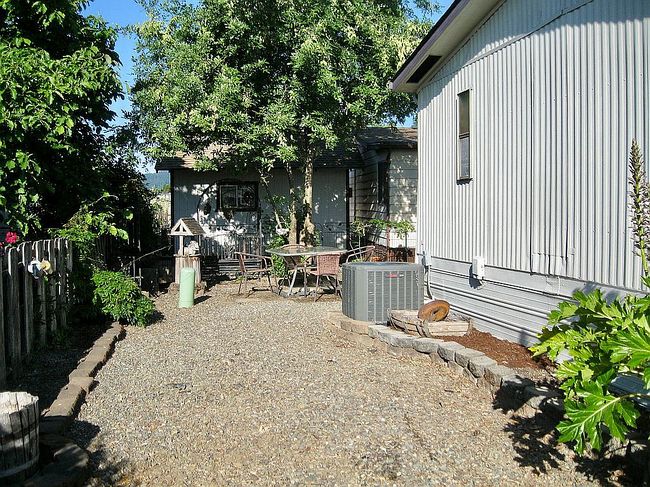 Photo of 1200 E Central Ave Space 122, Sutherlin, OR