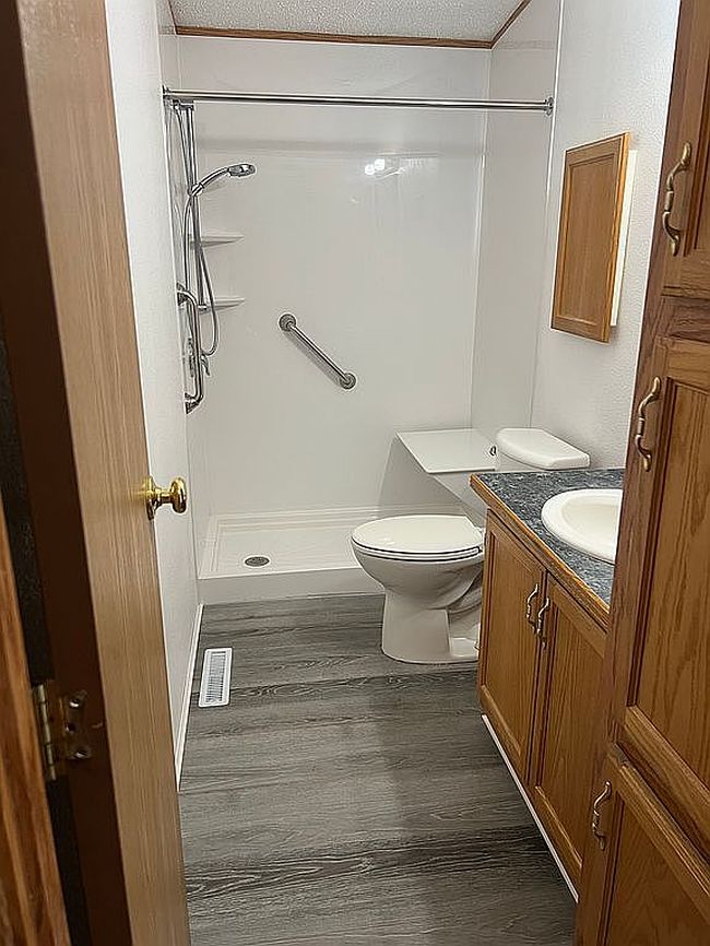 Image of 7600 28th St Se