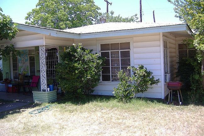 Additional photo 2 of property located at 335 Como St