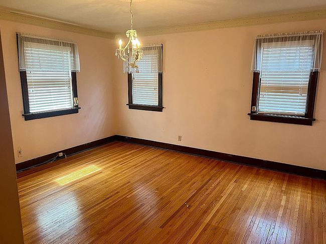 Photo of 1245 S 26th St, Lincoln, NE